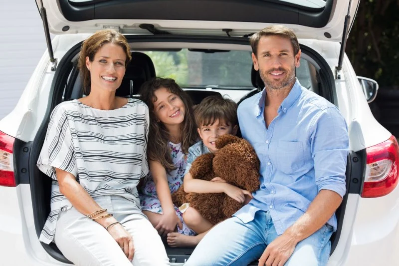 Car Rental Options for Travelers with Large Families