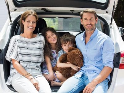 Car Rental Options for Travelers with Large Families