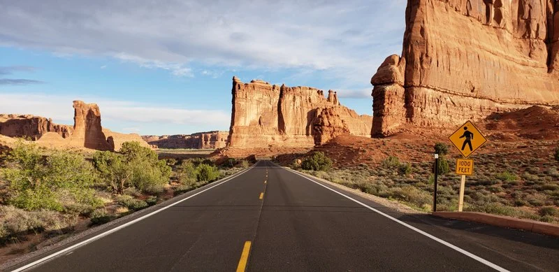 Best Rental Cars for Scenic Drives in Utah National Parks
