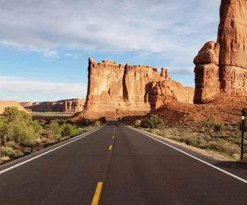 Best Rental Cars for Scenic Drives in Utah National Parks
