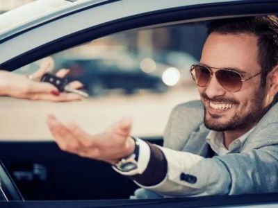 The Ultimate Guide to Renting a Car for First-Time Automatic Drivers