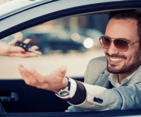 The Ultimate Guide to Renting a Car for First-Time Automatic Drivers