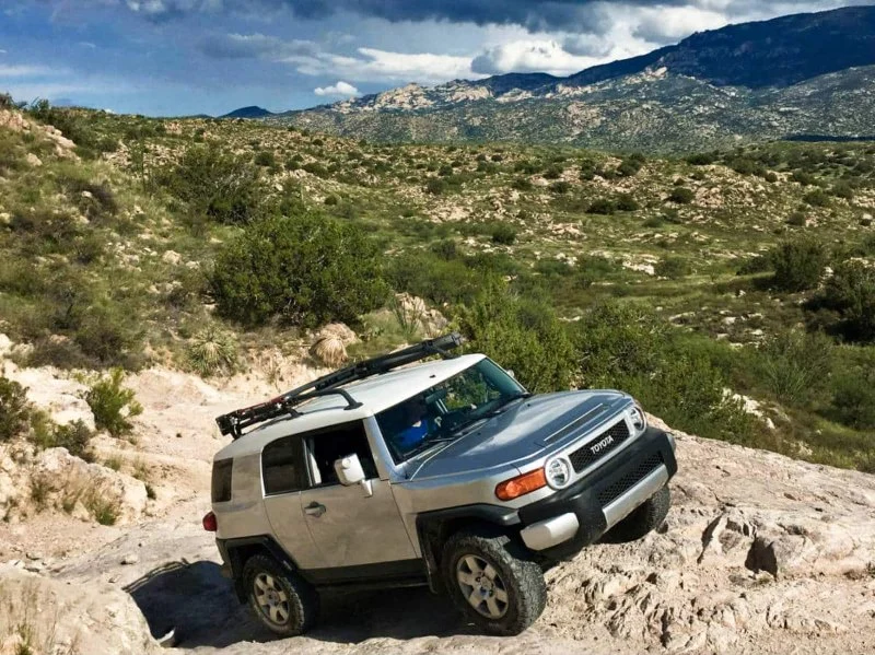 Best Rental Cars for Exploring Arizona Desert Roads