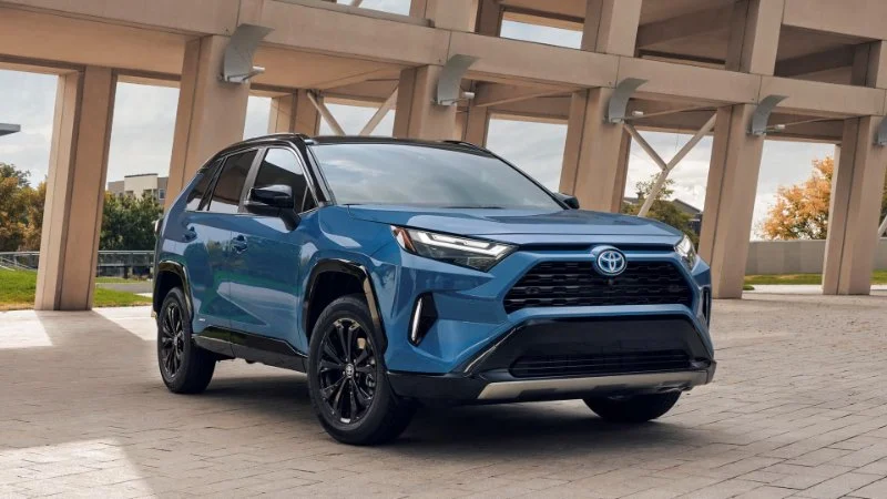 Top Hybrid Cars to Rent in the US for Maximum Fuel Savings