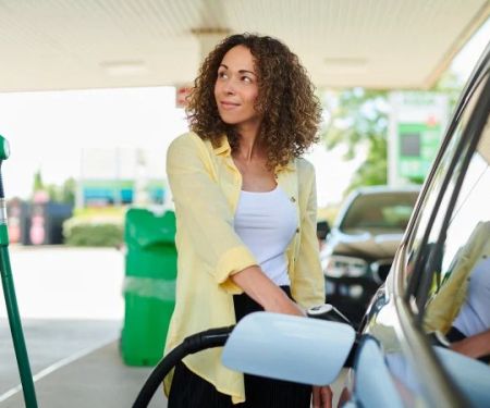 How to Avoid Being Charged for a Second Full Tank of Gas When Returning a Rental Car