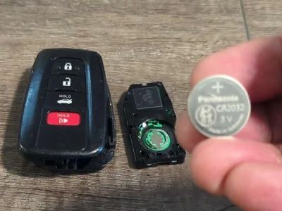 How to Avoid Being Charged for a Lost Rental Car Key Fob Battery Replacement